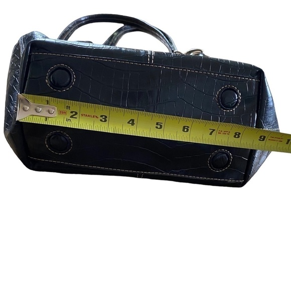 NINE WEST Faux Crocodile Patent Leather Shoulder Bag w/Matching Wristlet, Black - Picture 10 of 16